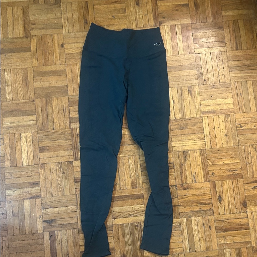 NUX Evergreen Leggings